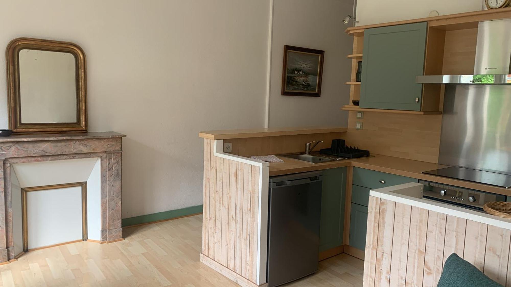 L'Appart Sur Jardin 42M2 Tres Calme La Rochelle  Exteriör bild