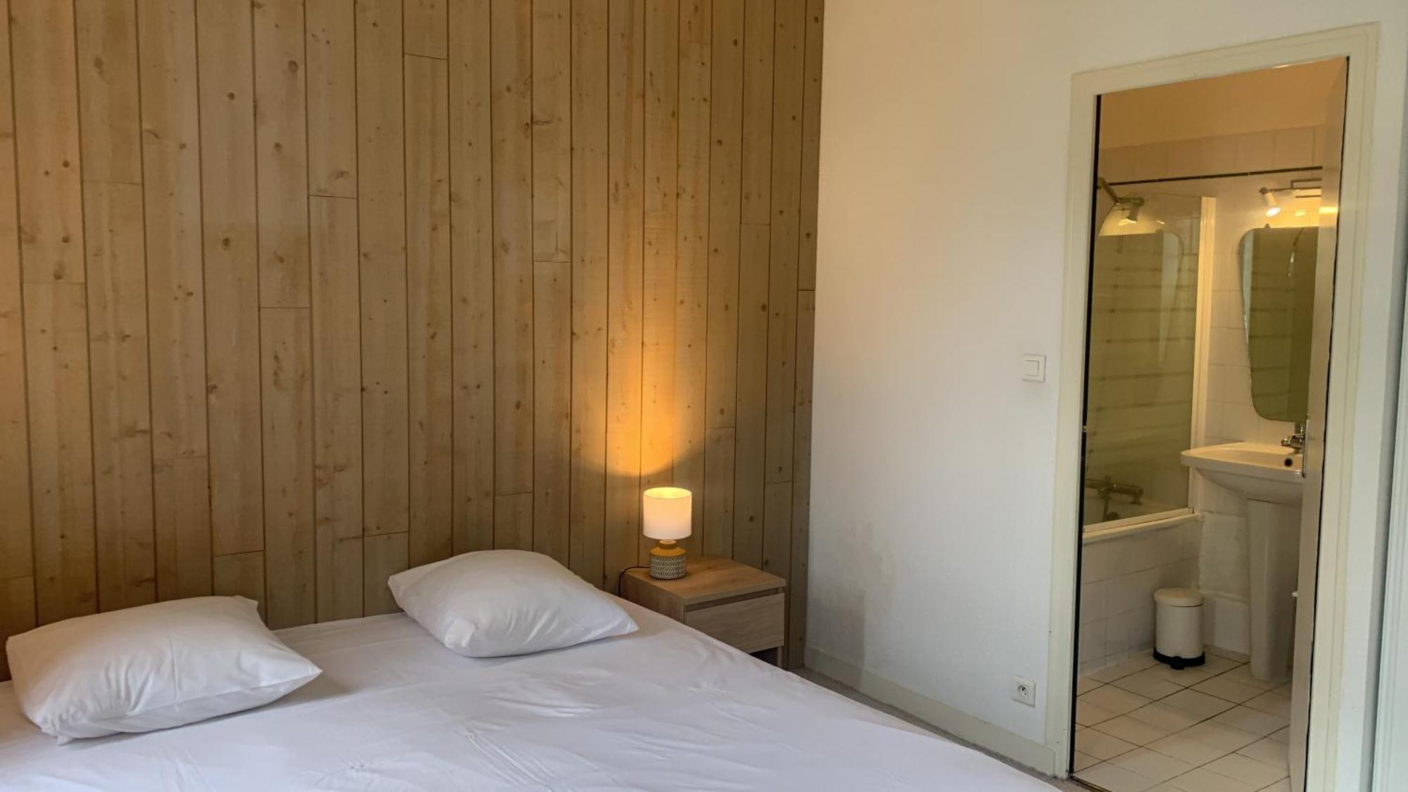 L'Appart Sur Jardin 42M2 Tres Calme La Rochelle  Exteriör bild